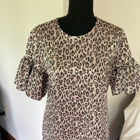 Banana Republic leopard print metallic shift dress - Picture 2 of 16